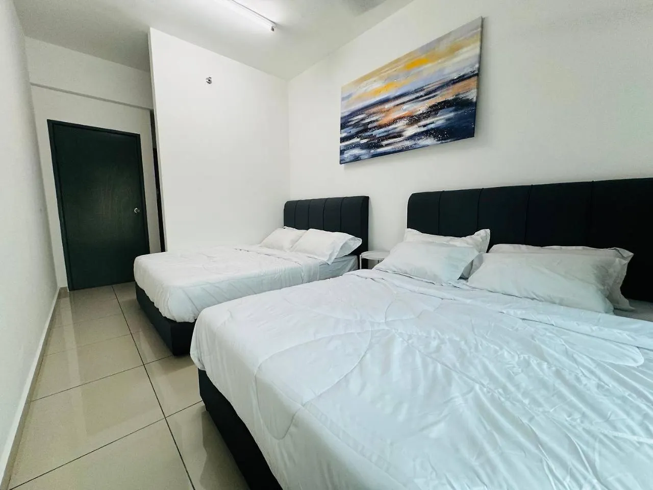 Luxury Family Fun Suites-Infinity Pool, Vr,Telescope- M2 Perai 0*,  Malaysia