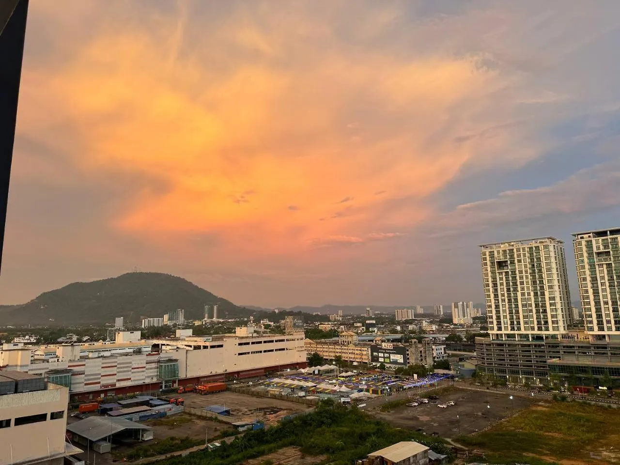 Luxury Family Fun Suites-Infinity Pool, Vr,Telescope- M2 Perai