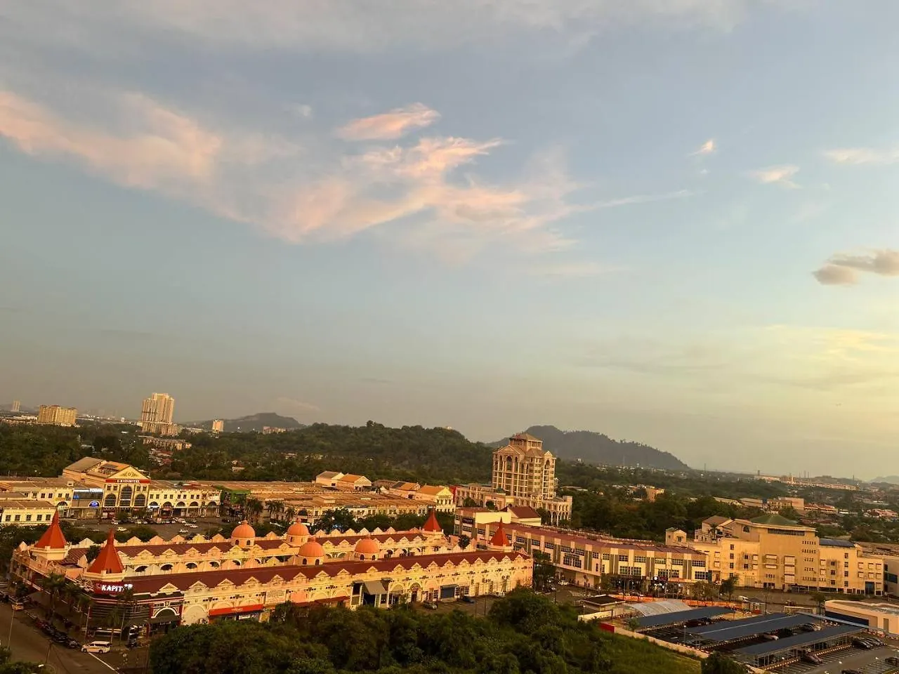 Luxury Family Fun Suites-Infinity Pool, Vr,Telescope- M2 Perai Malaysia